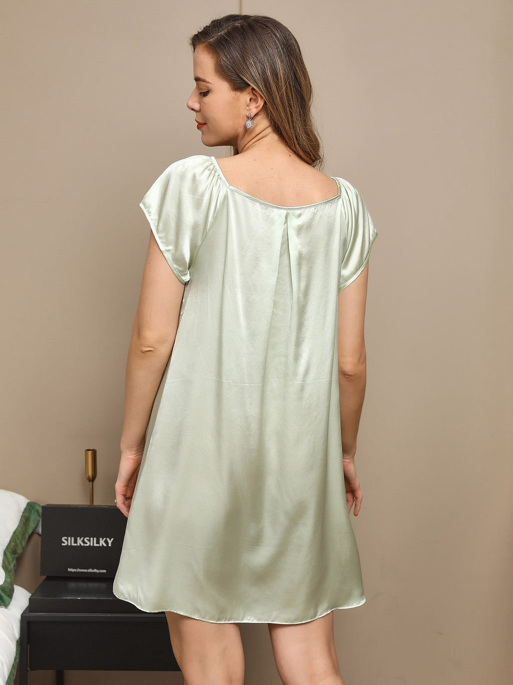 Pure Silk Cap Sleeve Square Neck Short Nightgown