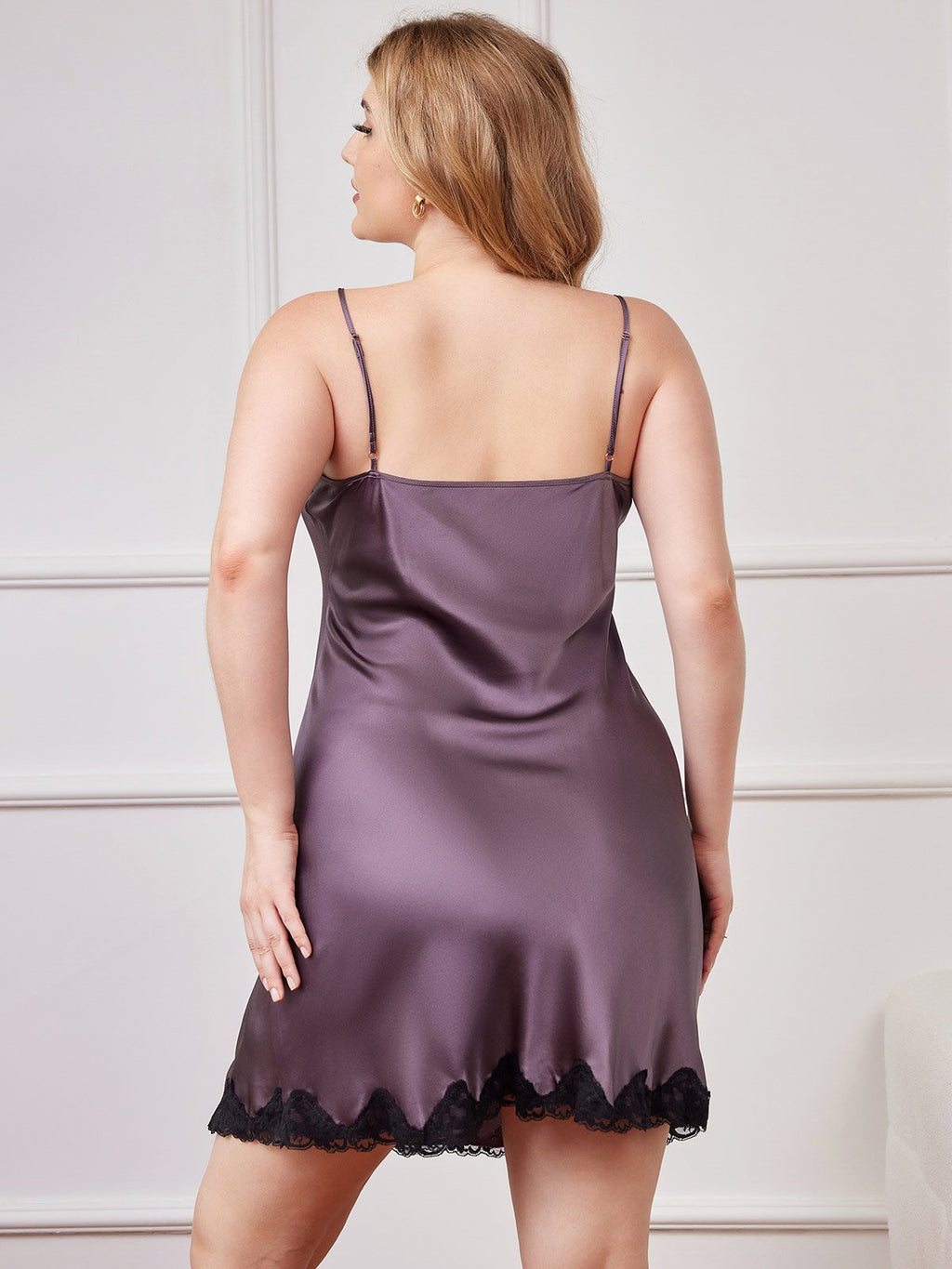 Pure Silk Plus Size Spaghetti Strap V-neck Short Nightgown with Lace Split Design