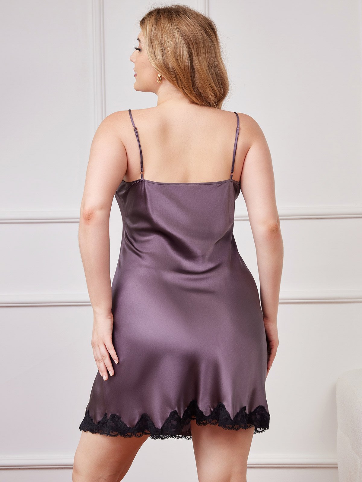 Pure Silk Plus Size Spaghetti Strap V-neck Short Nightgown with Lace Split Design