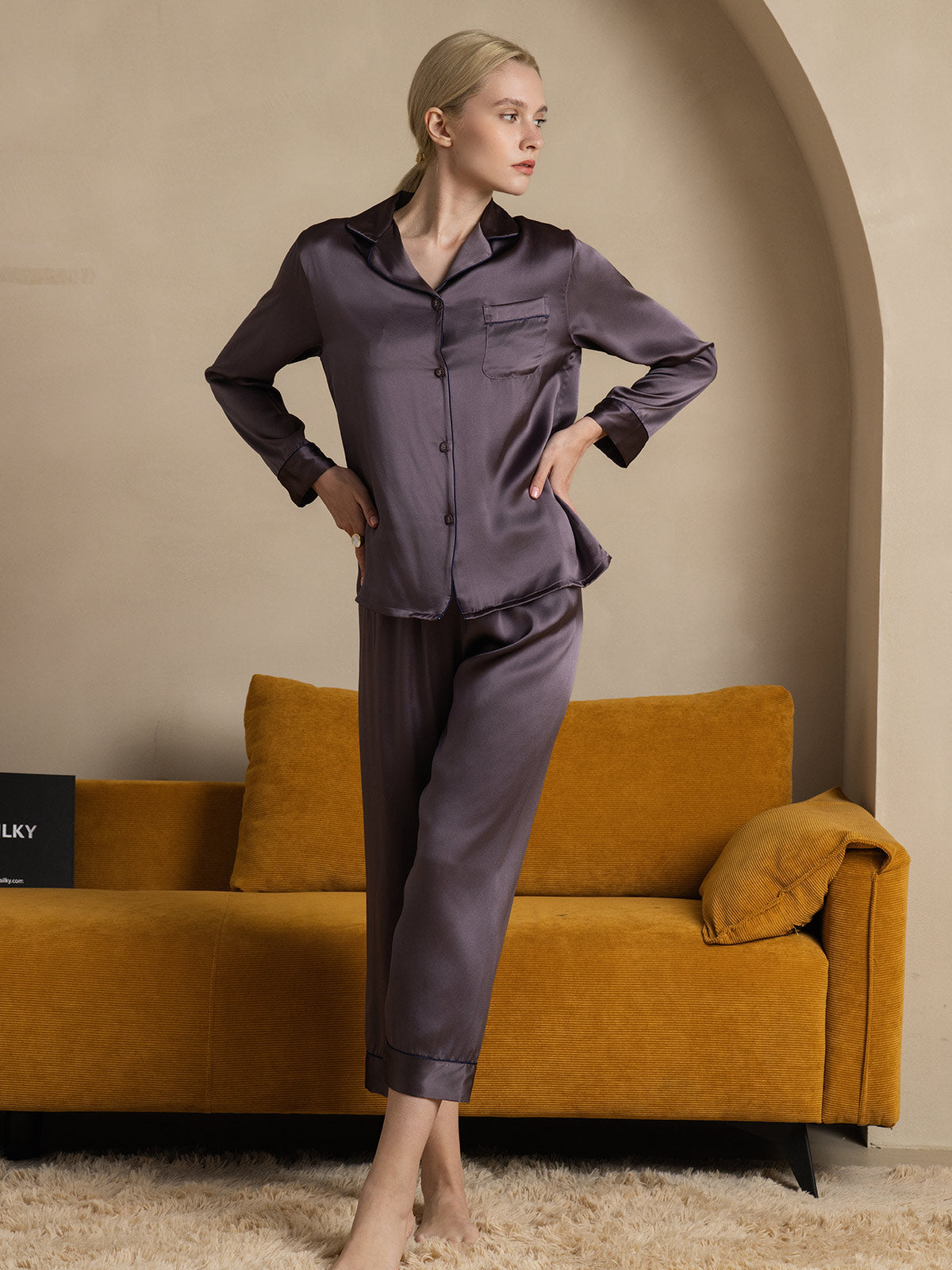 Binding Trim Classic Pure Silk Pajamas Set