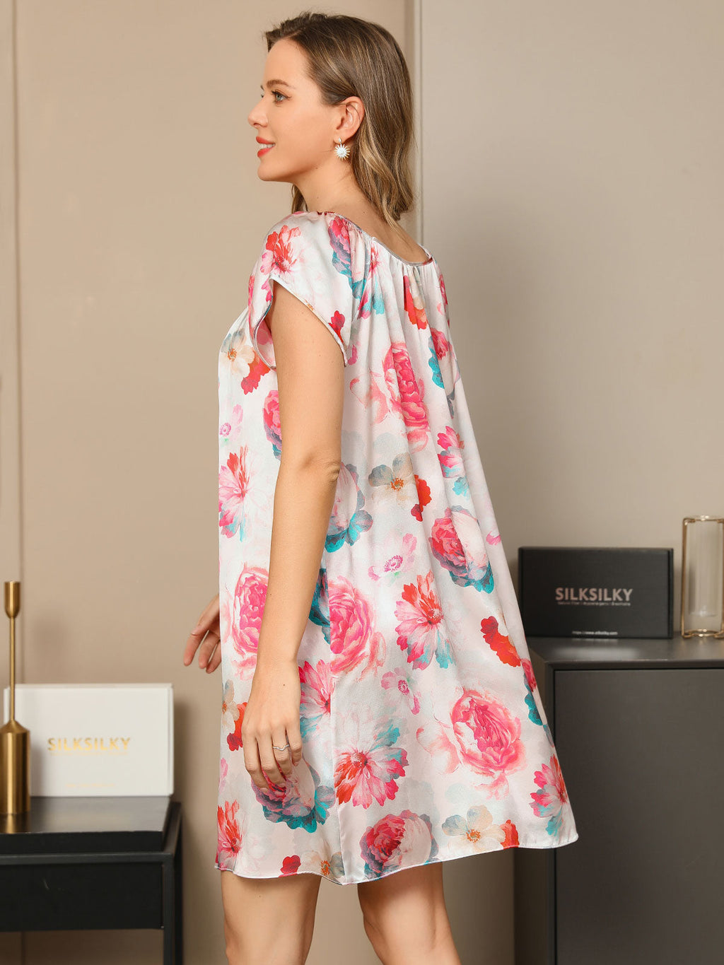 Pure Silk Floral Print Cap Sleeve Square Neck Short Nightgown