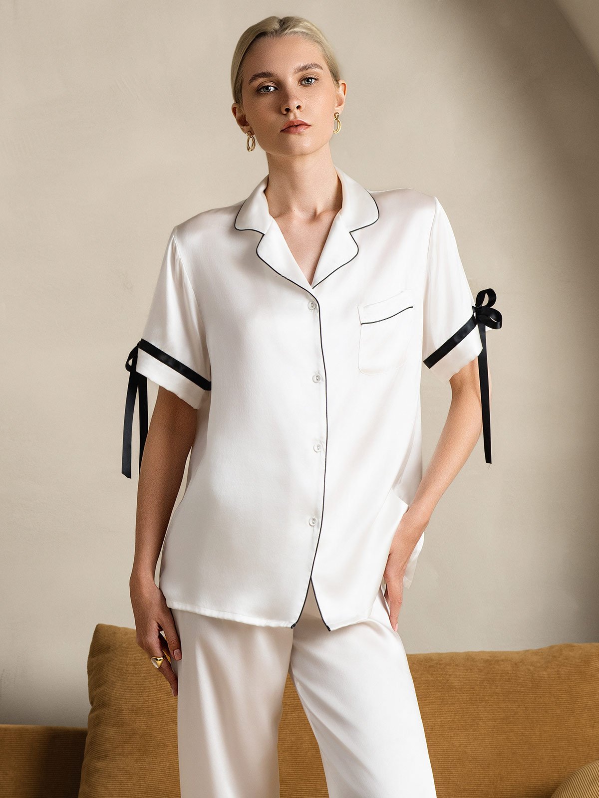 Pure Silk Short-Sleeved Pants Pajama Set