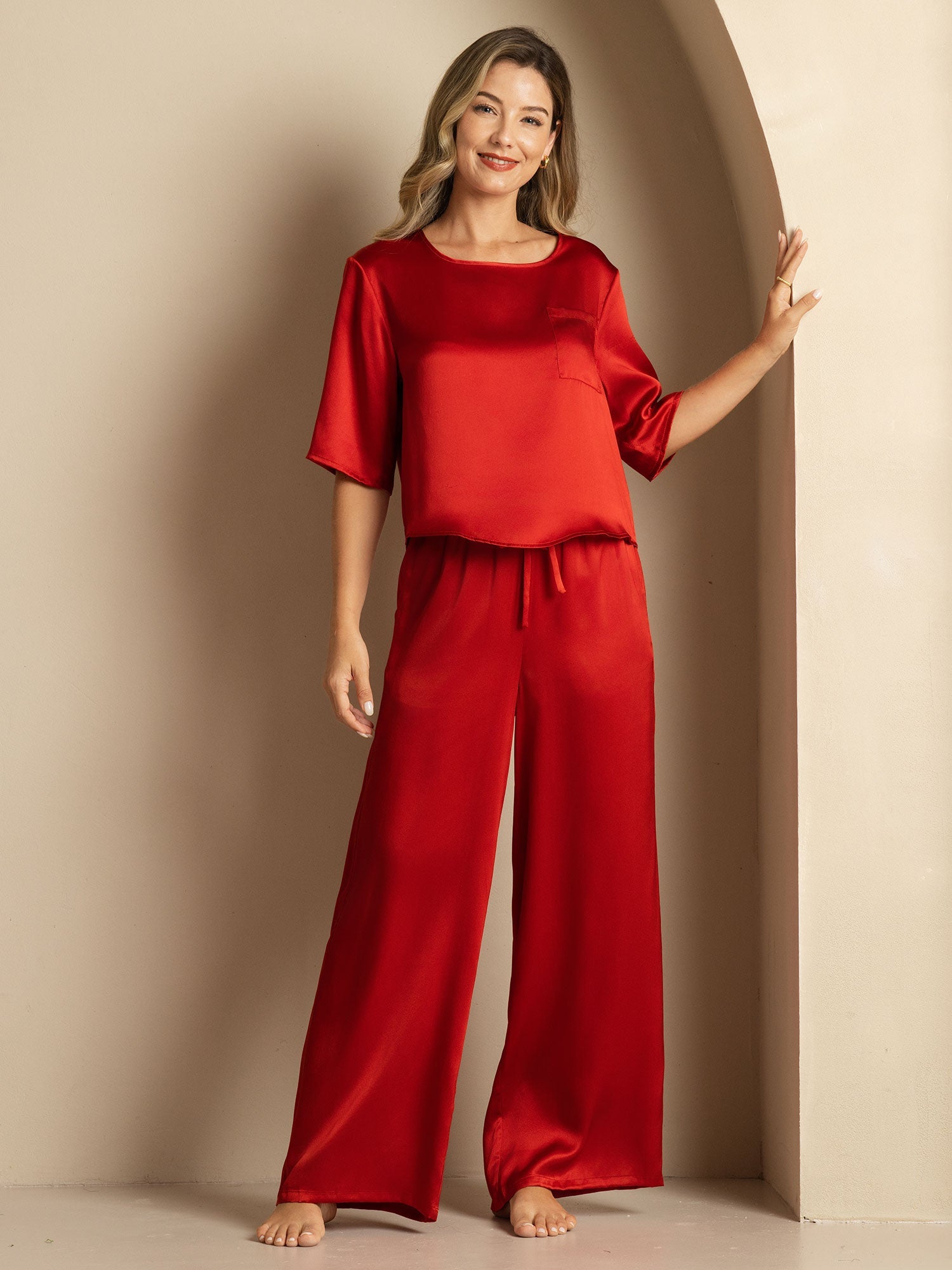 Women‘s Pure Silk Pajama Set