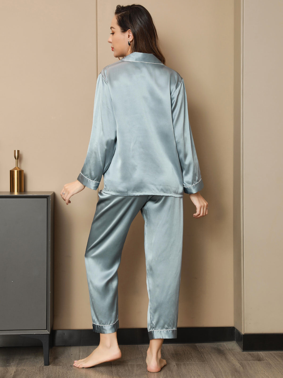 Women's Natural Silk Long Sleeve Pajama Set